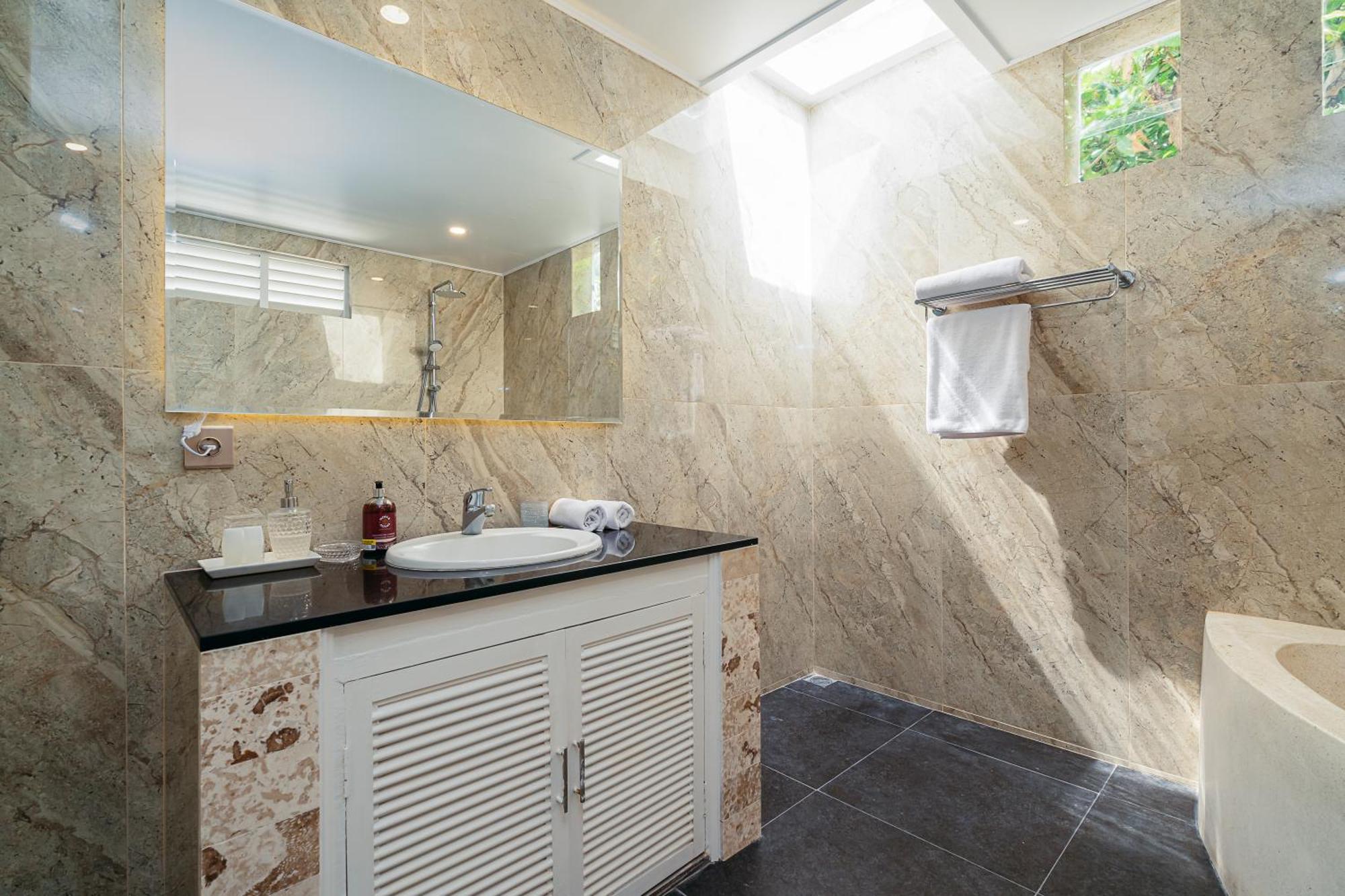 Green Garden Seminyak Villa Εξωτερικό φωτογραφία
