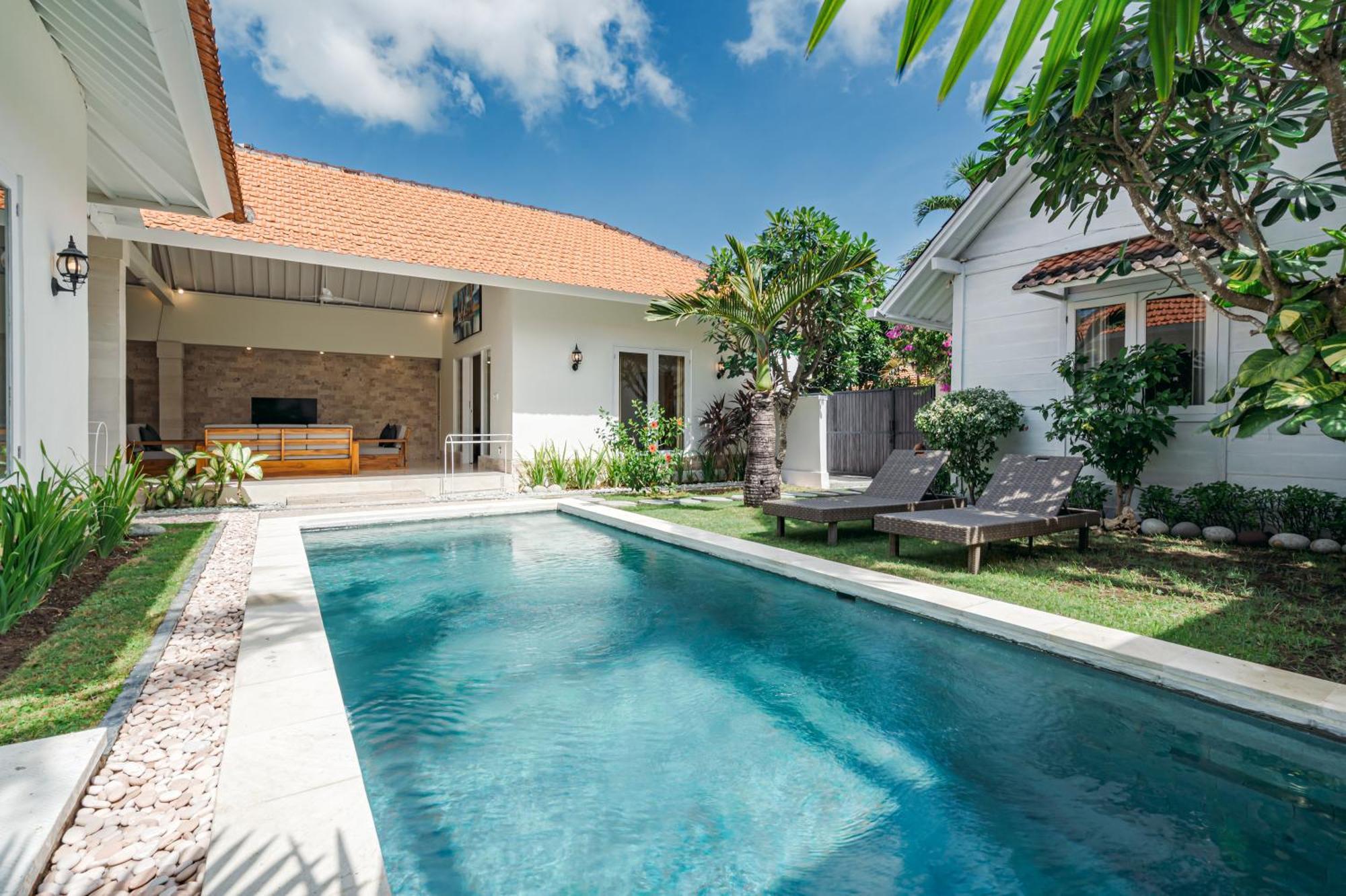 Green Garden Seminyak Villa Εξωτερικό φωτογραφία